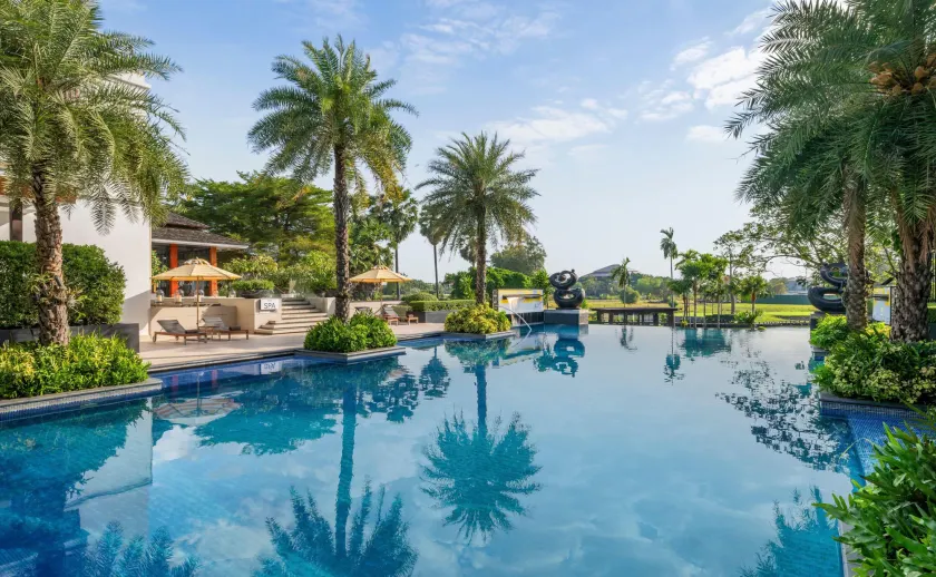 Hilton Bangkok Suvarnabhumi Golf Resort & Spa - Image 1
