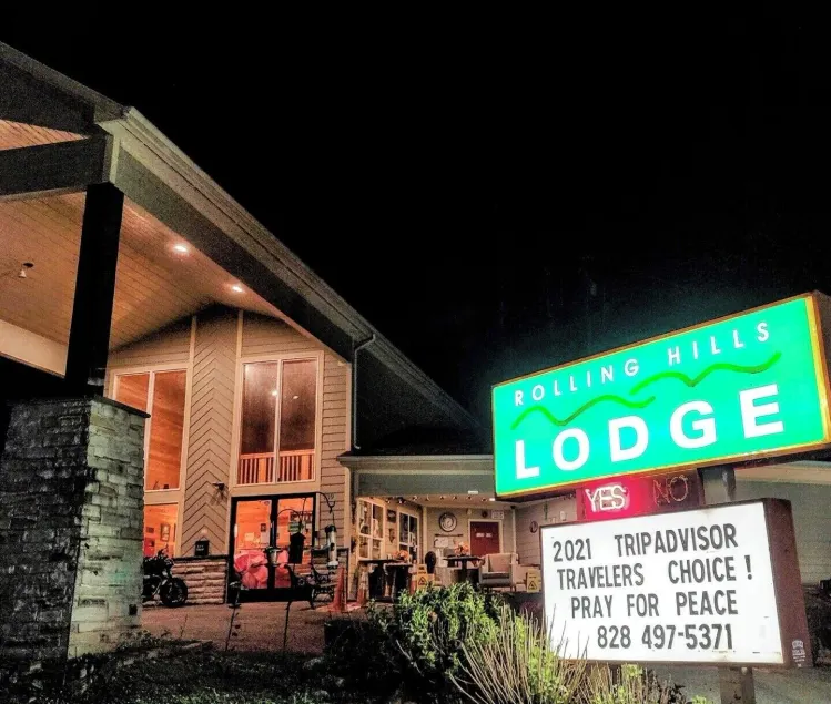 Rolling Hills Lodge - Image 1