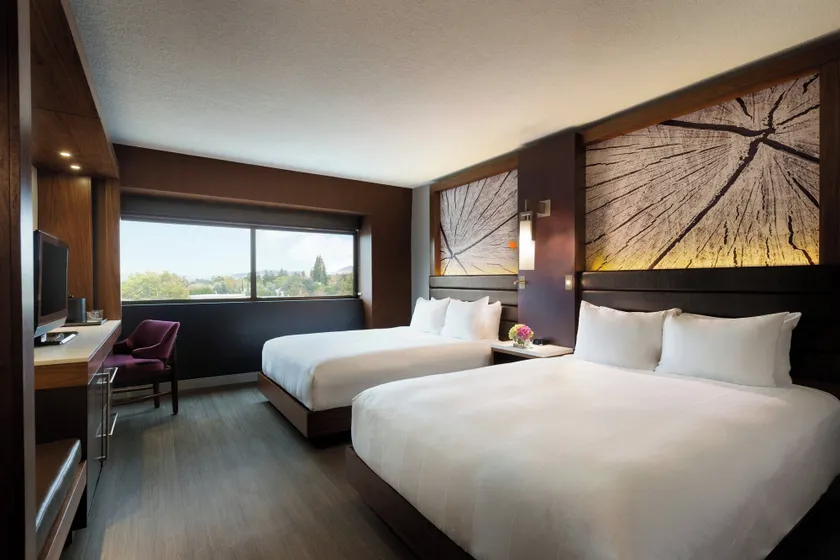 Walnut Creek Marriott - Image 1