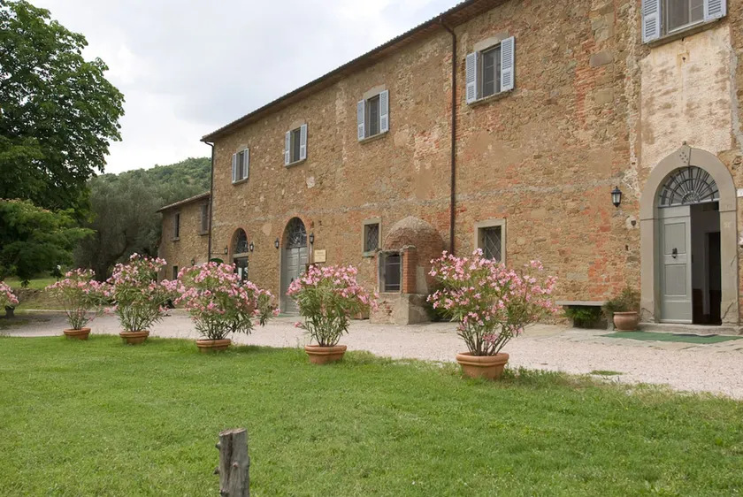 Antico Casale di Montegualandro & Spa - Image 1