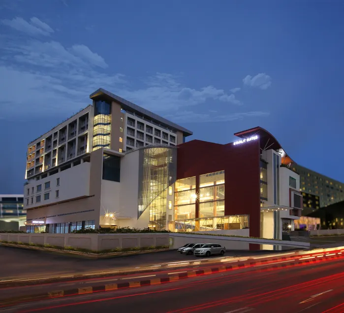 Starlit Suites Kochi - Image 1