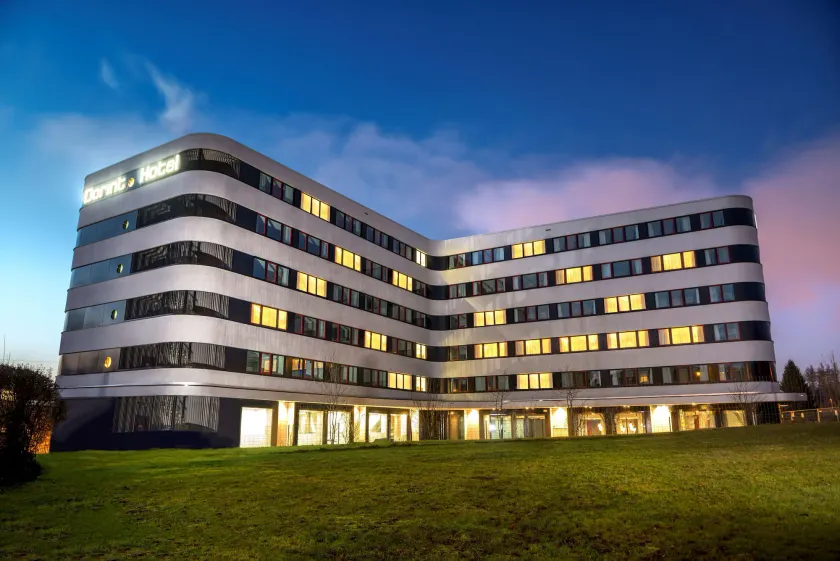 Dorint Airport-Hotel Zürich - Image 1