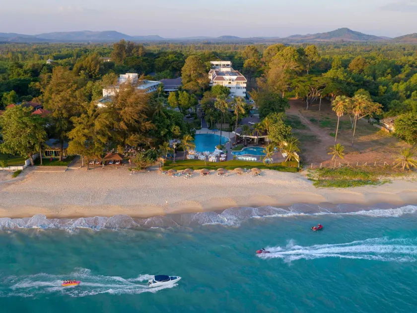 Novotel Rayong Rim Pae Resort - Image 1