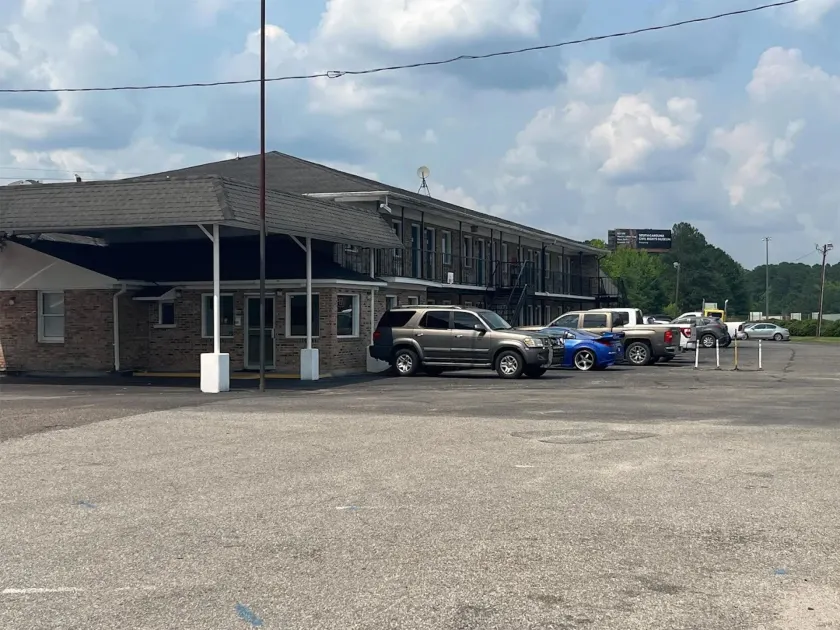Motel 6 Saint George, SC – I-95 - Image 1