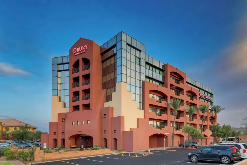 Drury Inn & Suites Phoenix Airport - Image 1