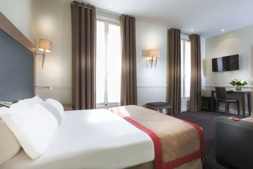 Hôtel Elysées Union - Image 1