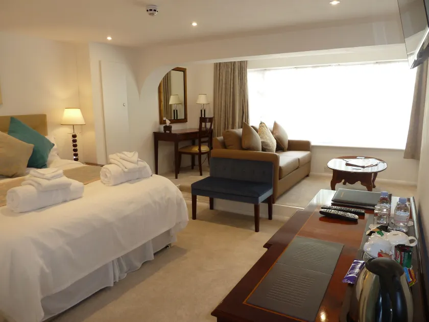 Cameron House - Image 1