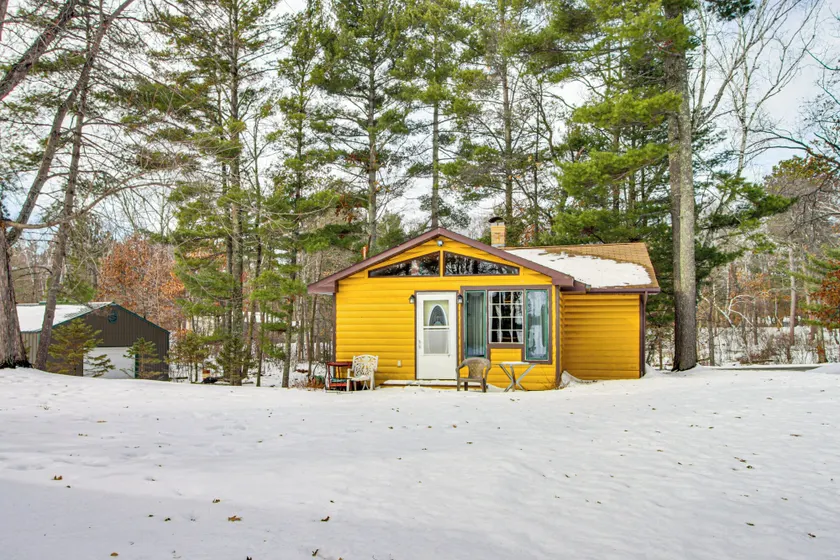 Boat Dock & Fire Pit: Waterfront Home in Crosslake - Image 1