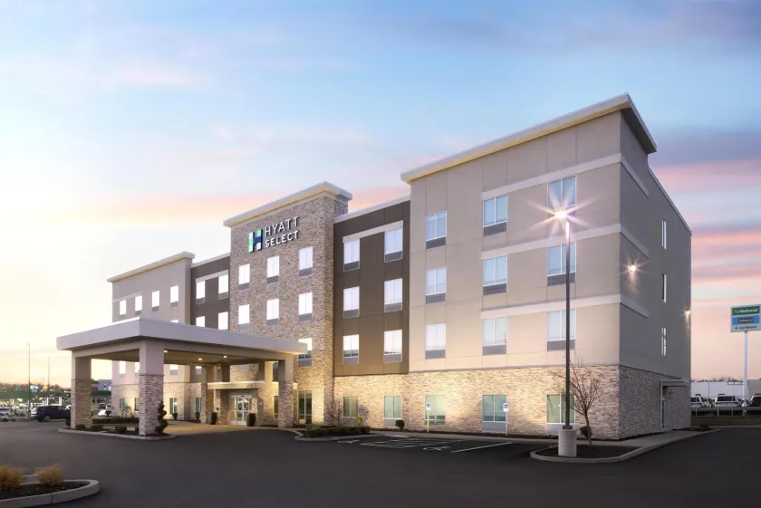Hyatt Select St Louis Airport - Image 1