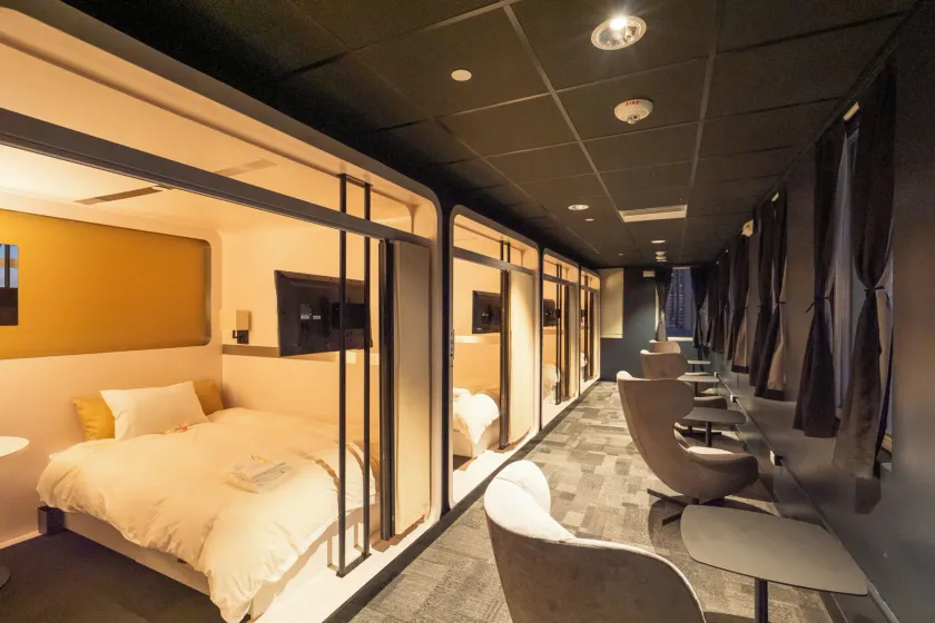 First Cabin International Hawaii - Image 1