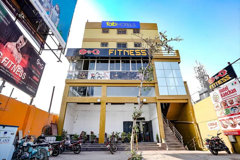 Via Stay Inn - Image 1