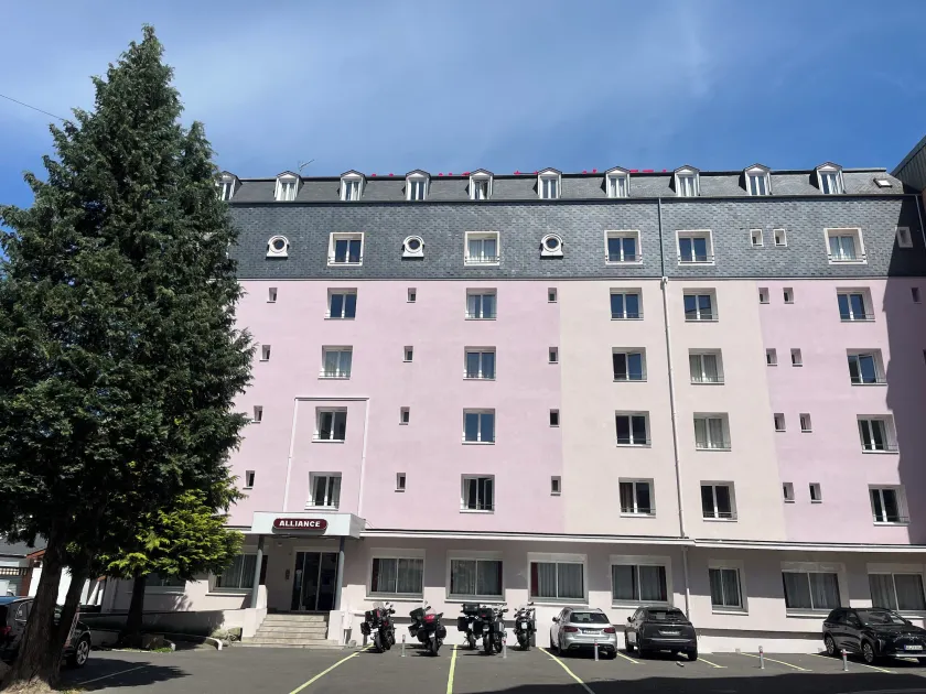 Quality Hôtel Alliance - Image 1