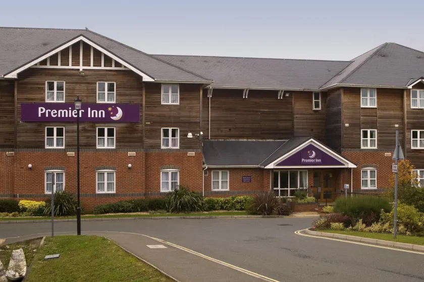 Premier Inn Isle Of Wight - Newport - Image 1