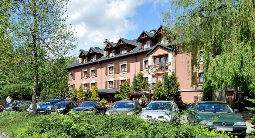 Hotel Diament Vacanza Katowice - Siemianowice - Image 1