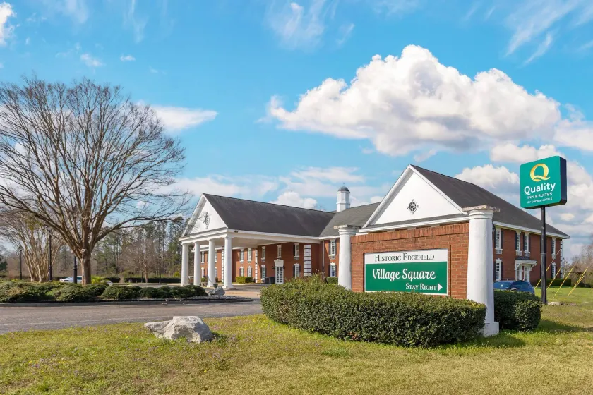 Quality Inn & Suites Edgefield - Image 1