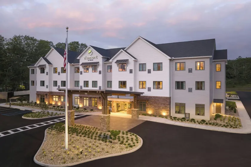 Element by Marriott Lenox Berkshires - Image 1