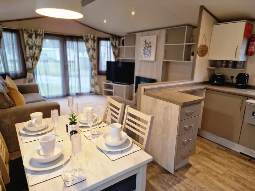 Bird Lake Pastures 2 Bedrooms 2 Baths - Image 1