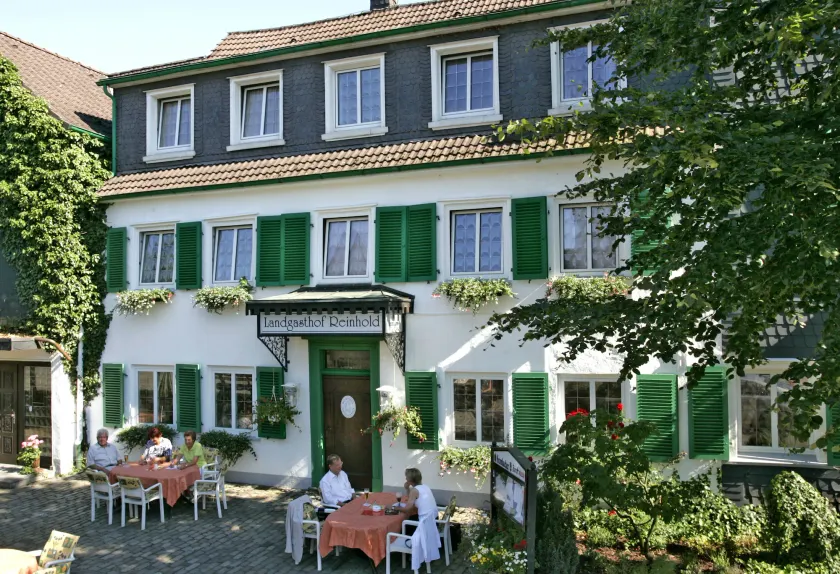 Hotel Reinhold - Image 1