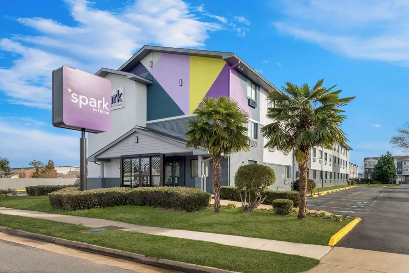 Spark by Hilton Norfolk - Image 1