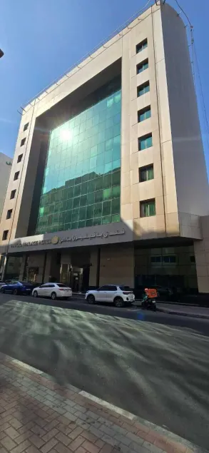 Pavilion Palace Hotel - Image 1
