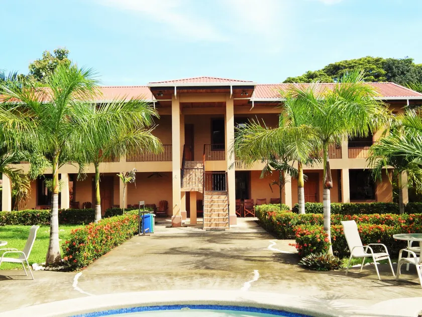 Marbella Surf Inn - Image 1