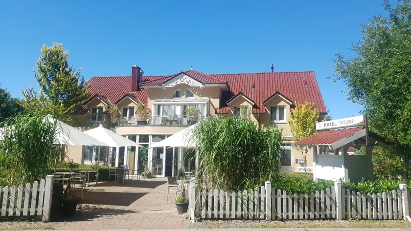 Hotel Garni Auszeit - Image 1