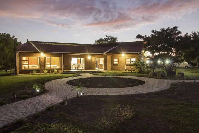 Tsitsikamma Manor - Image 1