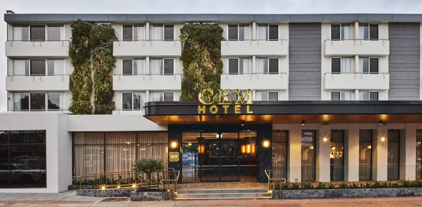 The Gem Hotel - Image 1