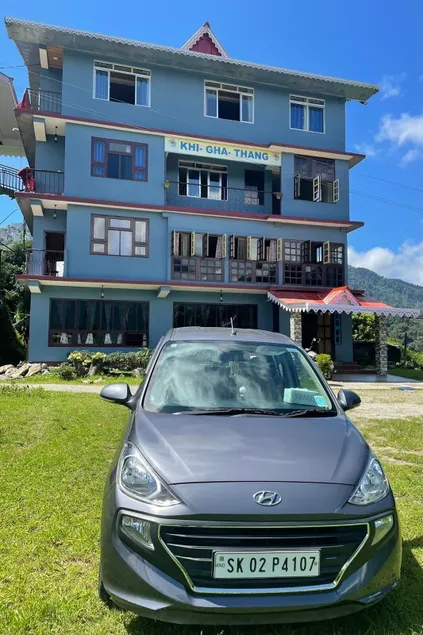 Khi Gha Thang Retreat - Image 1