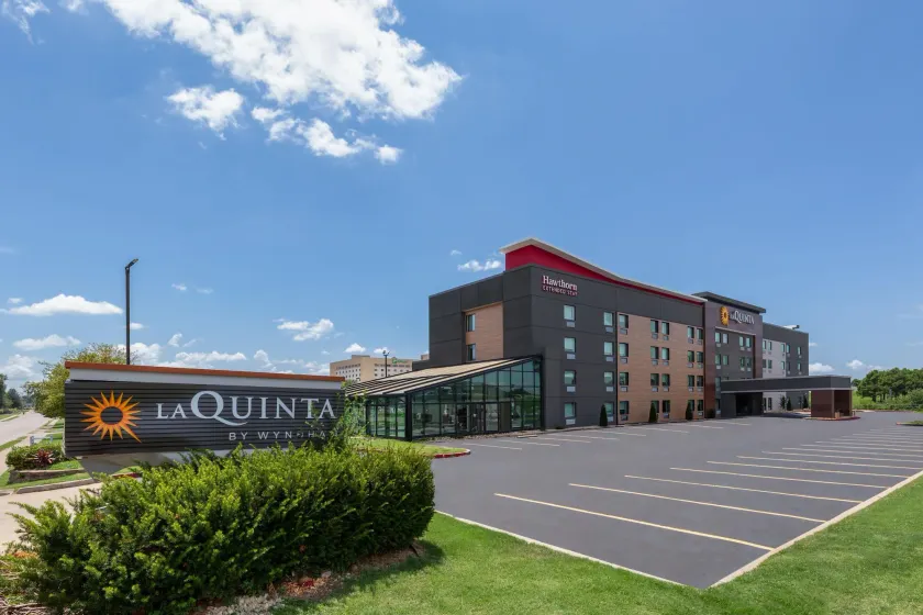La Quinta by Wyndham Springdale - Image 1