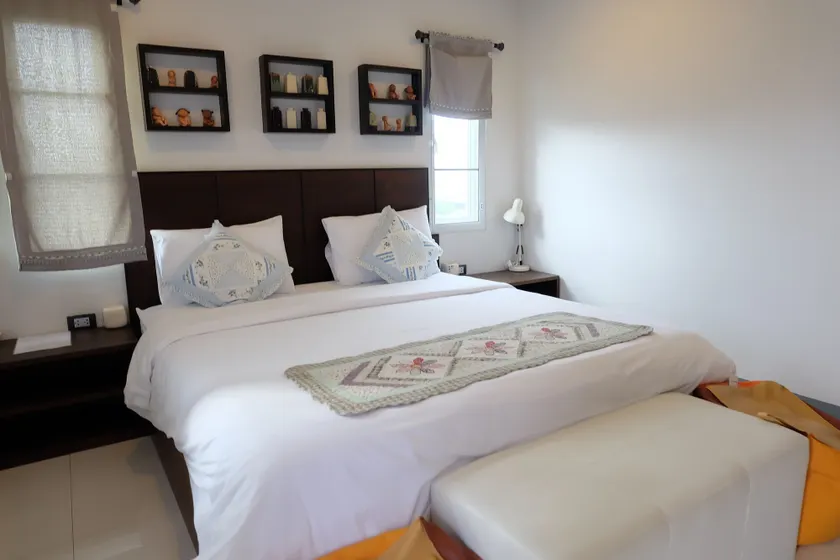 H2O Hotel - Image 1
