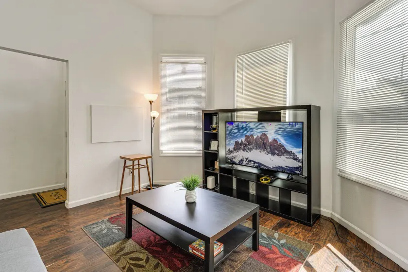Explore the East Bay! Family-friendly Home w/ Yard - Image 1