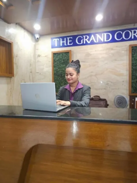 THE GRAND CORAL - Lobby