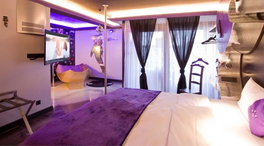 PLAZA INN stays design Dortmund - Image 1