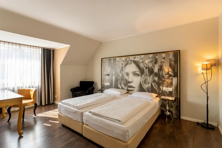 Hotel Calmo - Image 1
