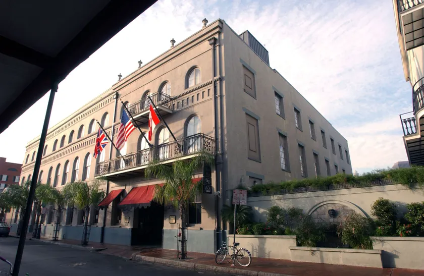 Prince Conti Hotel - Image 1