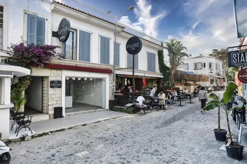 Lotus Köyiçi Otel - Image 1