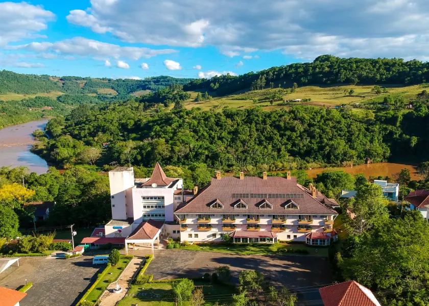 Thermas de Piratuba Park Hotel - Image 1