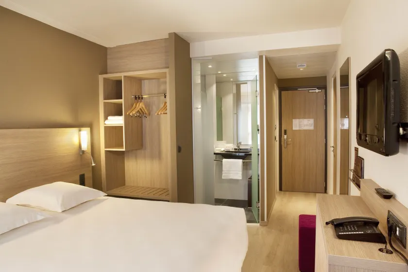 Hôtel Escale Oceania Quimper - Image 1