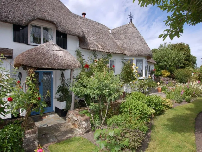 Appletree Cottage - Image 1