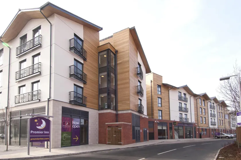Premier Inn Stratford-Upon-Avon Waterways - Image 1