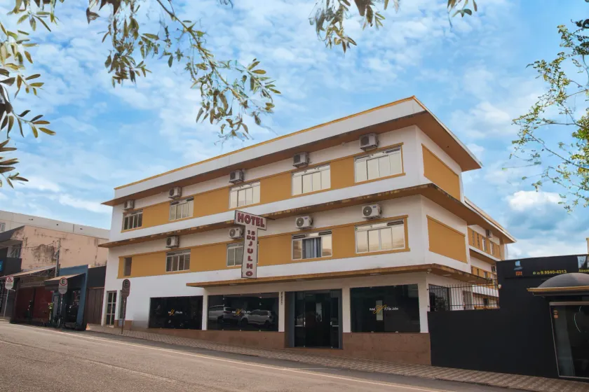 Hotel 15 de Julho - Image 1