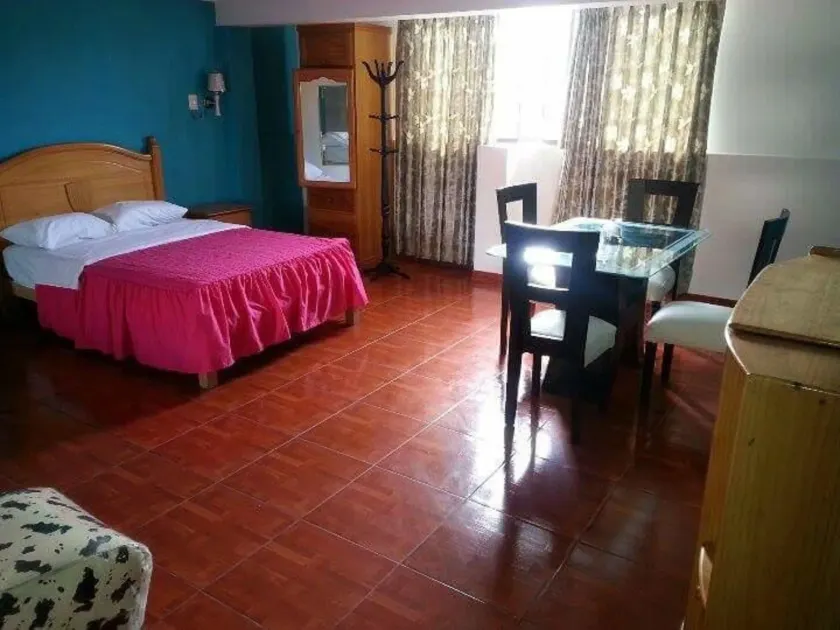 Hostal Residencial Piscis - Image 1