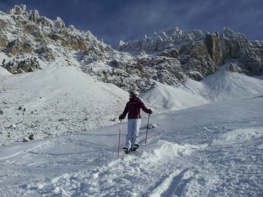 DOLOMITES B&B - Suites, Apartments and SPA - Image 1