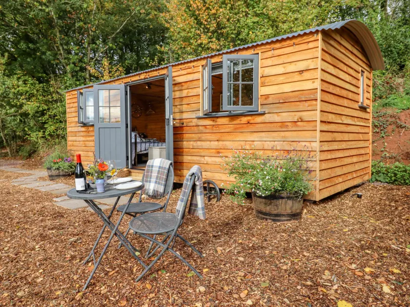 Hideaway Cabin - Image 1