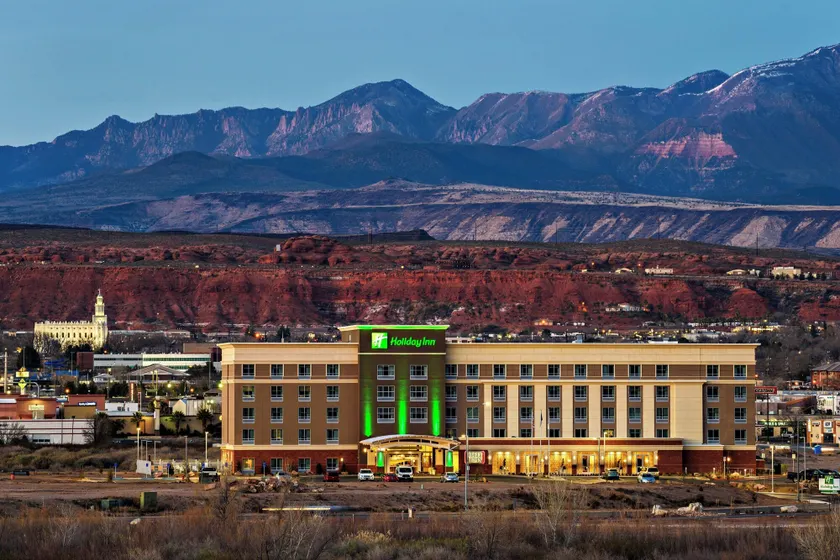 Holiday Inn St. George Convention Center by IHG - Image 1