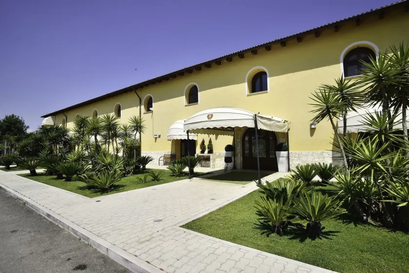 Hotel Tenuta San Francesco - Image 1