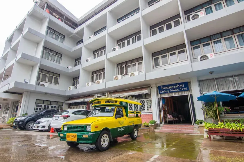 Khelang Nakorn Hotel - Image 1