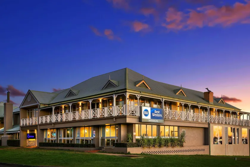 Best Western Sanctuary Inn - Image 1