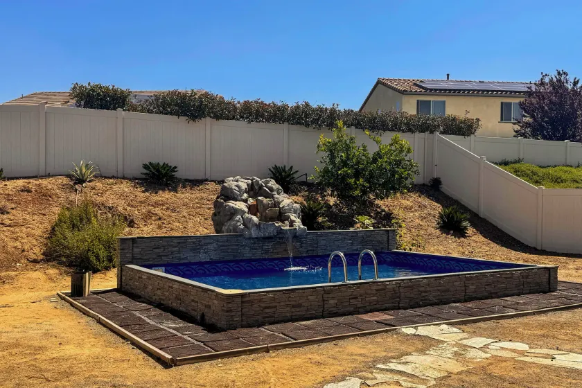 Pool & Yard: Luxe Beaumont Getaway! - Image 1